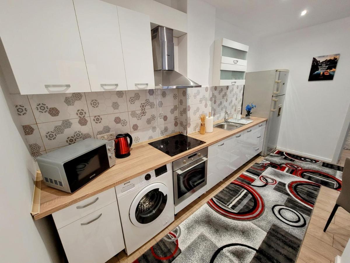 Casa Feli Apartment Brasov Bagian luar foto